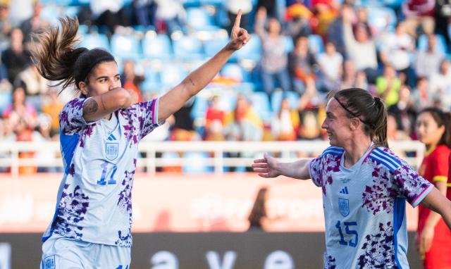 中国海星体育-热身赛：中国女足0比3西班牙 门将神勇难阻败仗